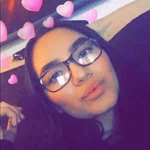 Meet your Posher, Rosanna